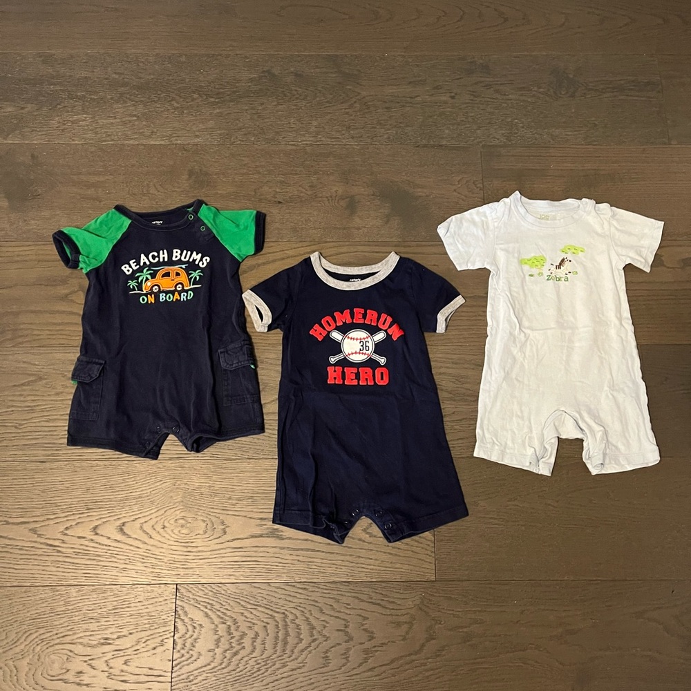 Baby boy shorts romper 18-24M EUC